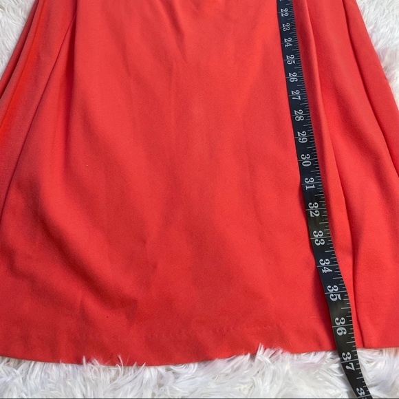 Kenneth Cole Dress with ruched hip and zippered back in contrasting black Sz 8 - Picture 7 of 7